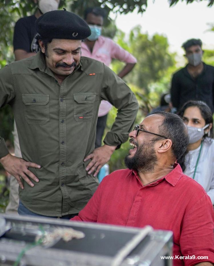 meow malayalam movie location photos 002
