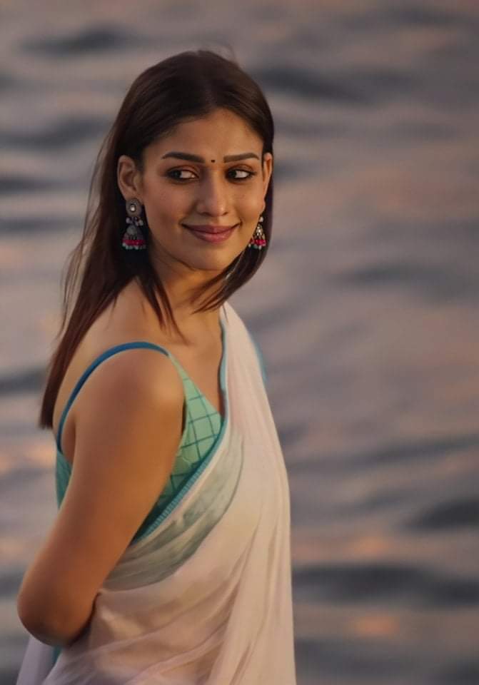 kaathuvaakula rendu kaadhal nayanthara photos