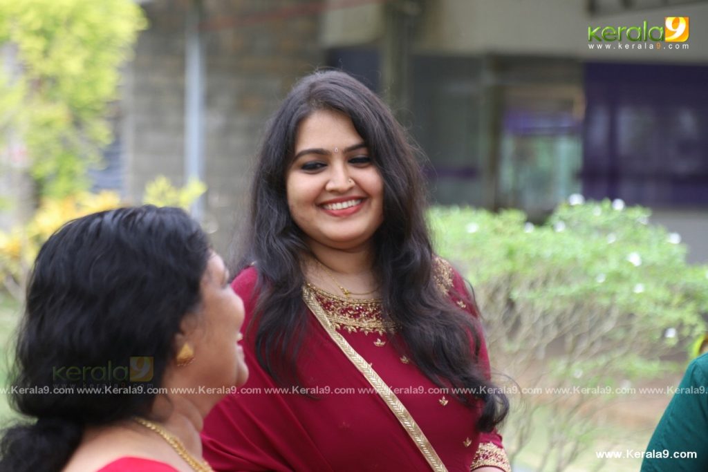 gowri krishnan engagement photos 007