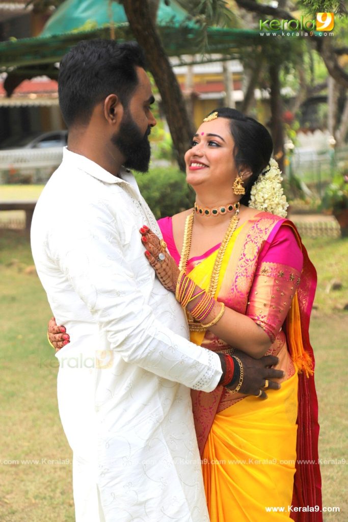 gowri krishnan engagement photos 028