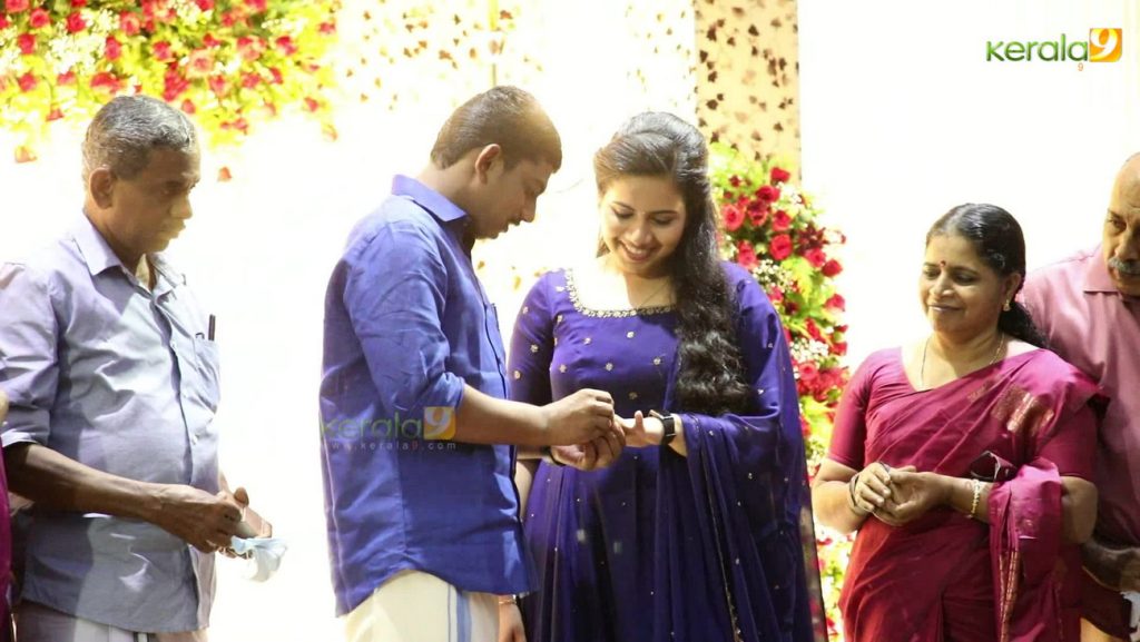 arya rajendran sachin dev engagement photos 004