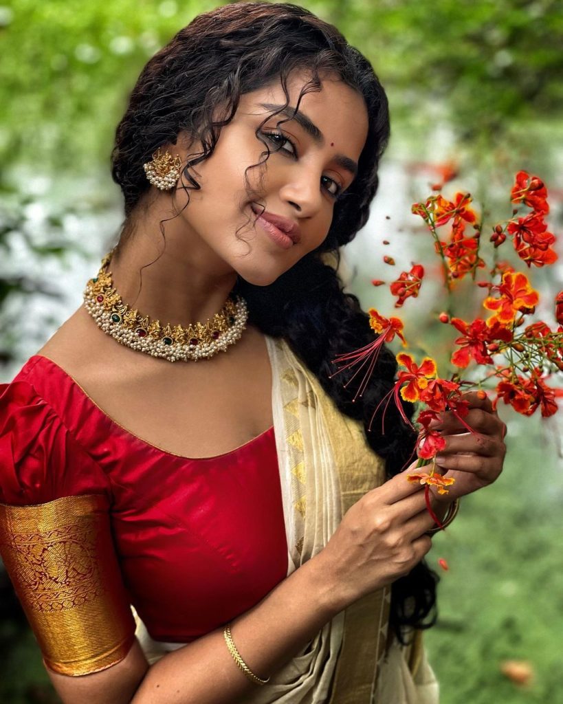 actress Vishu 2022 photoshoot