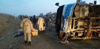 bus overturns