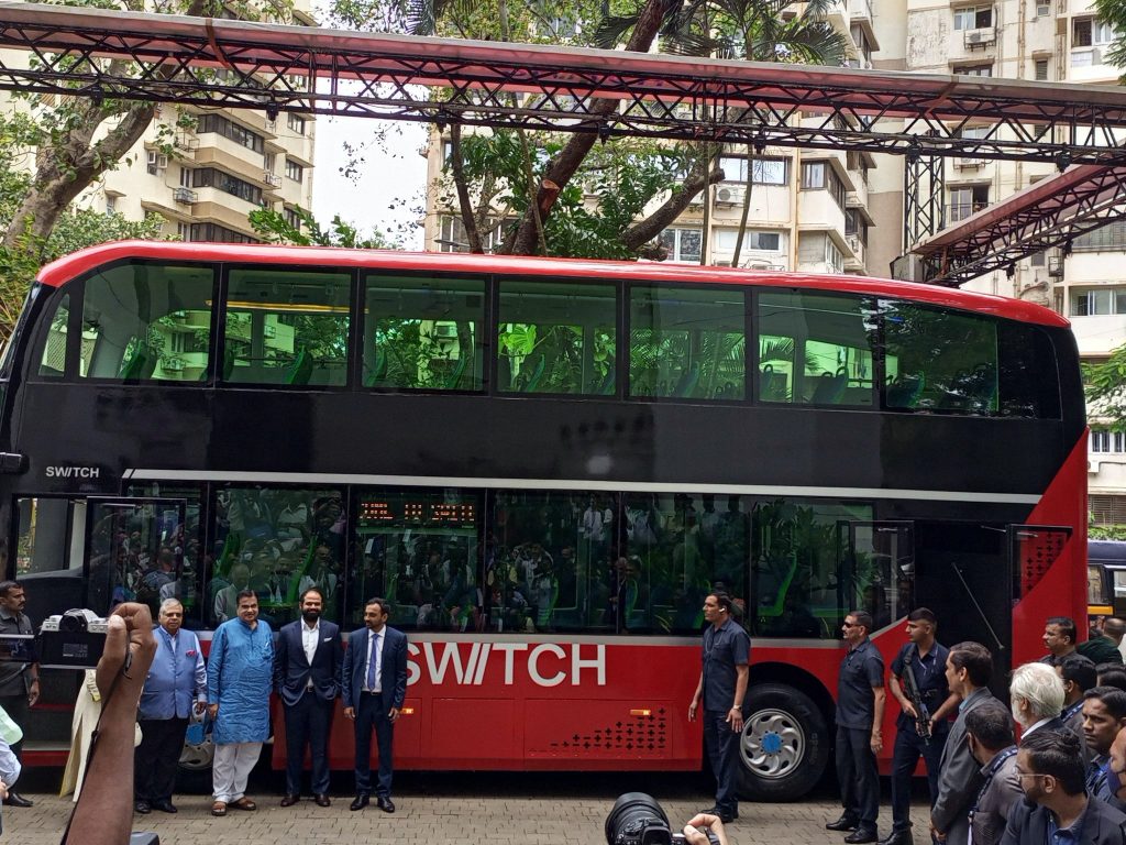 India first double decker electric bus 001