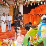 celebrities at kalyanaraman family navratri puja celebration 2022 photos 016