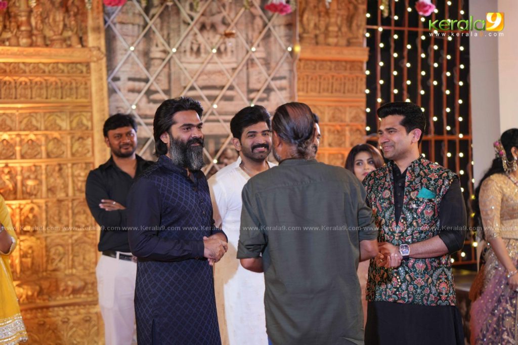 celebrities at kalyanaraman family navratri puja celebration 2022 photos 031