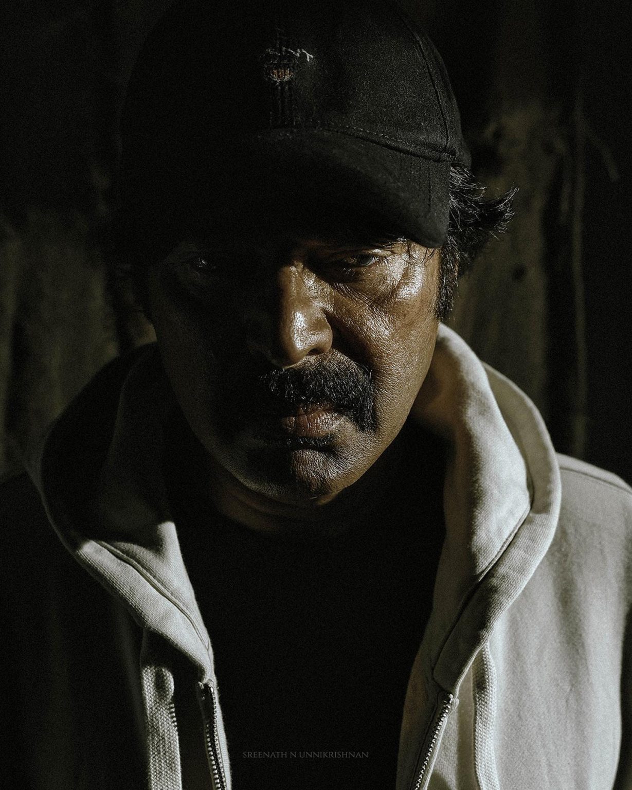 Rorschach Movie Stills, HD Posters and Rorschach Photos - Kerala9.com