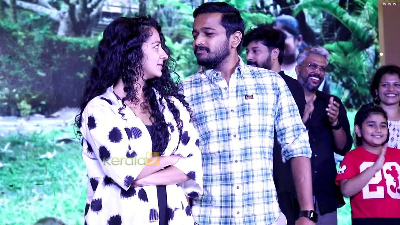 Jaya Jaya Jaya Jaya Hey Trailer Launch Video - Kerala9.com
