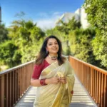 radhika rezia new photos in kerala saree with red blouse ideas 001