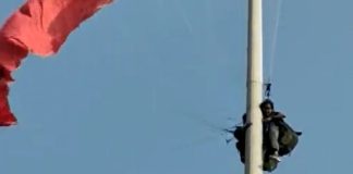 paragliding in Varkala