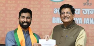AK Antonys son Anil K Antony is in BJP