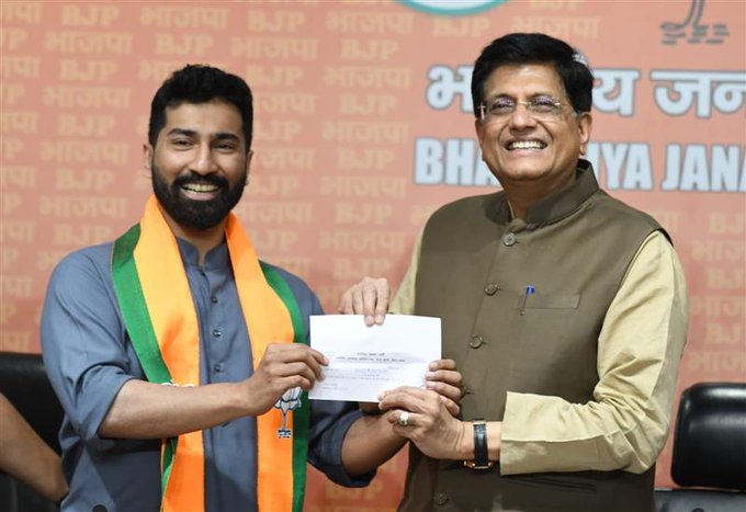 AK Antonys son Anil K Antony is in BJP - Kerala9.com AK Antonys son Anil K Antony is in BJP