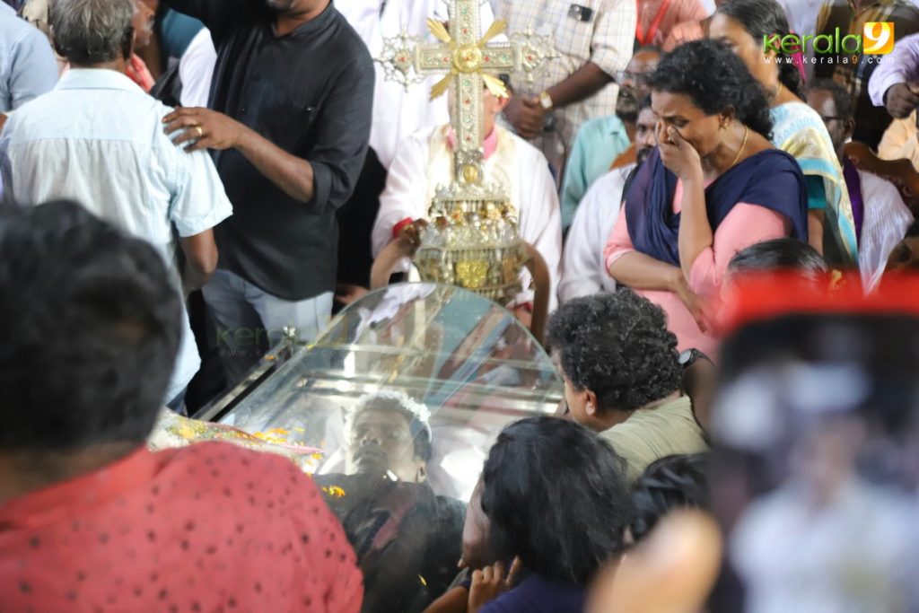 kollam sudhi funeral photos 017