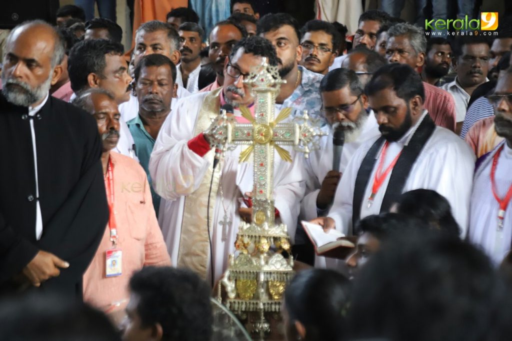 kollam sudhi funeral photos 025