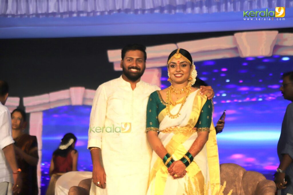 Meppadiyan Director Vishnu Mohan Marriage Photos 032