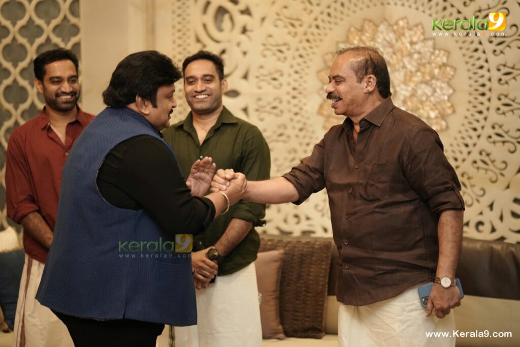 Kalyan Navratri Celebration 2023 Photos: Celebrities Celebrate Kalyan Navratri 2023 in Style 91 sathyan anthikad and Prabhu at kalyan navratri celebration 2023 photos 021
