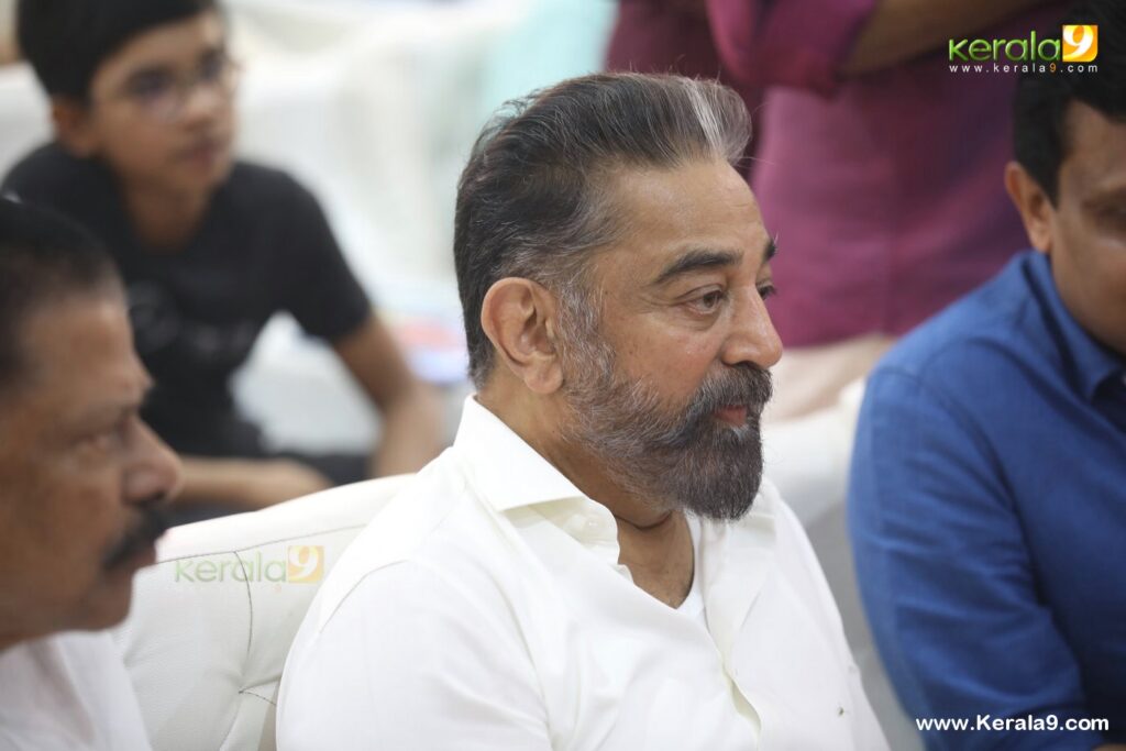 kamal haasan at keraleeyam 2023 inauguration photos 009