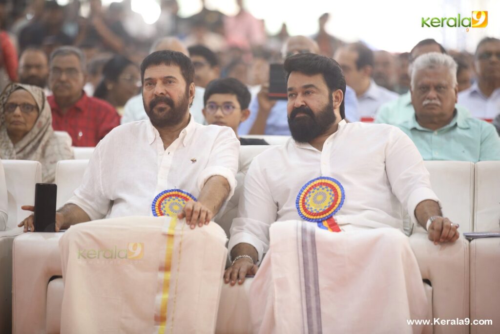 mohanlal and mammootty at keraleeyam 2023 inauguration photos 018