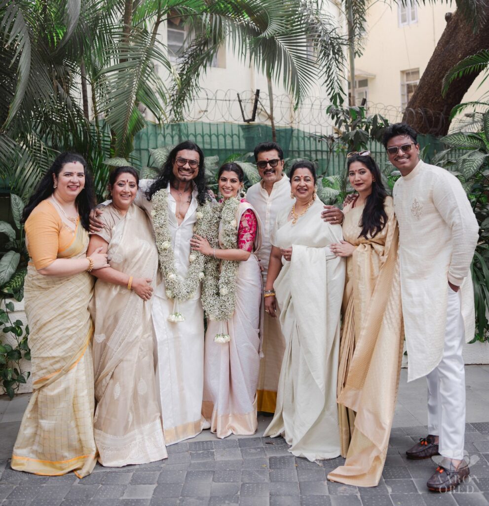 Varalakshmi Sarathkumar Engagement pictures