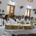 meera jasmine father church funeral photos 021