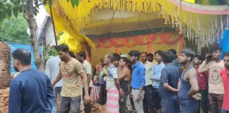 temple wall collapses