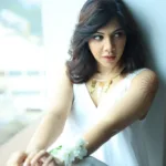 madonna sebastian in sleeveless dress and her new tattoo photos 002