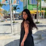 meera jasmine in long top style photos 005
