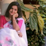 ramya nambeesan in saree look photos 002