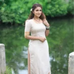 malavika wales latest photoshoot in Kerala style 002