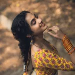 devika sanjay in dhavani set style ideas photos-002