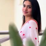 saniya iyappan in white cotton saree with love print design photos 006