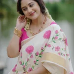 miya george in kerala saree photos latest-001