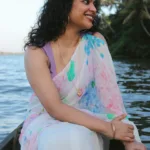 srinda in latest saree designs and style photos 001