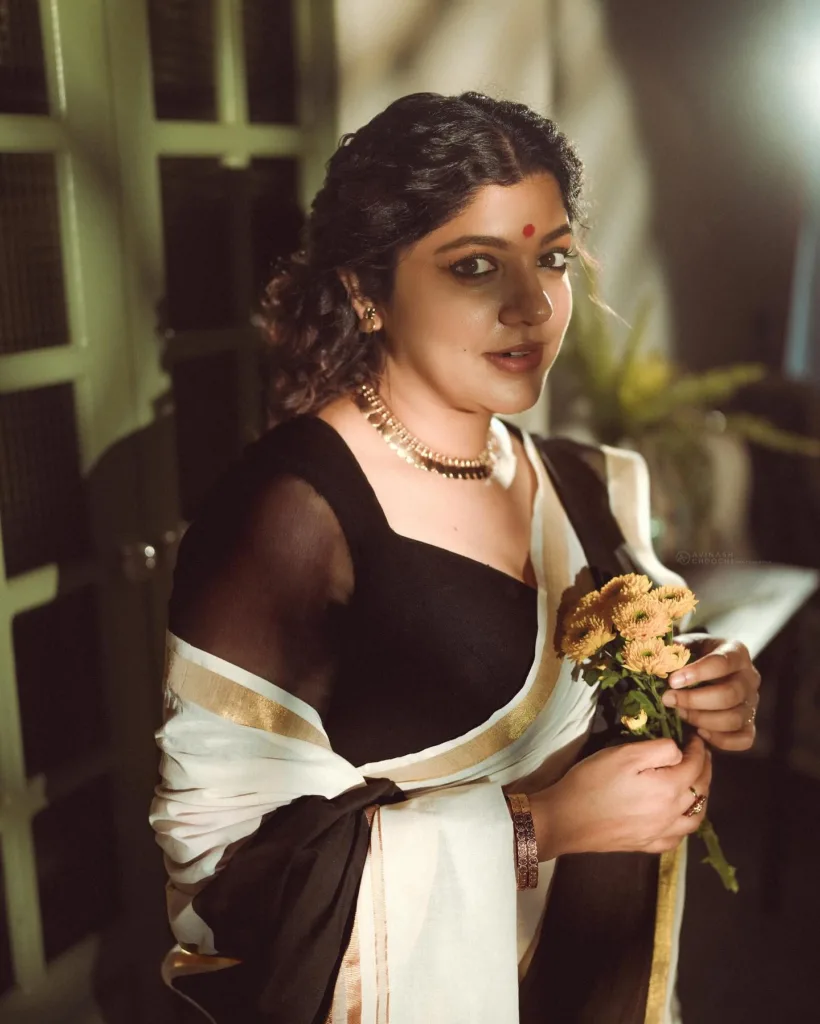 actress aparna balamurali onam 2025 celebration photos 001
