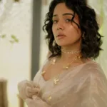 ananya in pulimoottil silks saree outfit photos 014