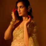 deepti sati in party wear saree with blouse style photos 002
