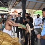 President Droupadi Murmu at Sabarimala temple photos 004