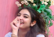 actress malavika latest photos