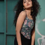 anupama parameswaran in latest trending style pants and top photos 004