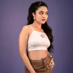 nandana varma new glamour photos 003