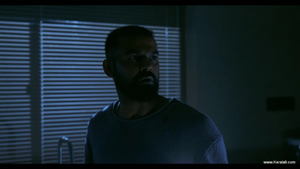 pranav mohanlal dies irae movie HD stills 012