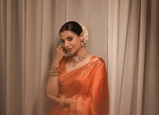 Santhi Priya santhi mayadevi in orange pattu saree with matching jewellery photos