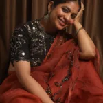 srinda in medha Peach Black Silk Organza Hand Embroidered Sari Set