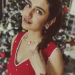 actress priya varrier latest photos in new makeup 032