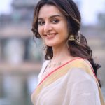 manju warrier in kerala saree look photos-003