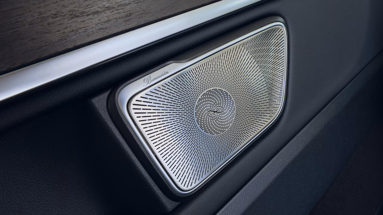 2026 Mercedes-Benz V-Class India images
