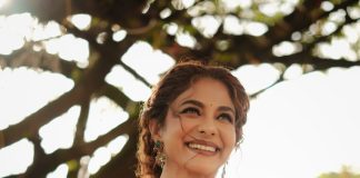 poornima indrajith in saree with stylish hairstyles photos