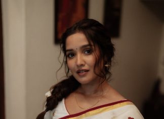 anikha surendran in kerala saree with new trending design style ideas photos