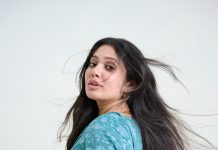 veena nandakumar in light blue long dress design ideas images