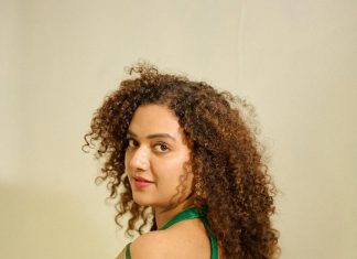 mareena michael kurisingal in green cotton saree pics